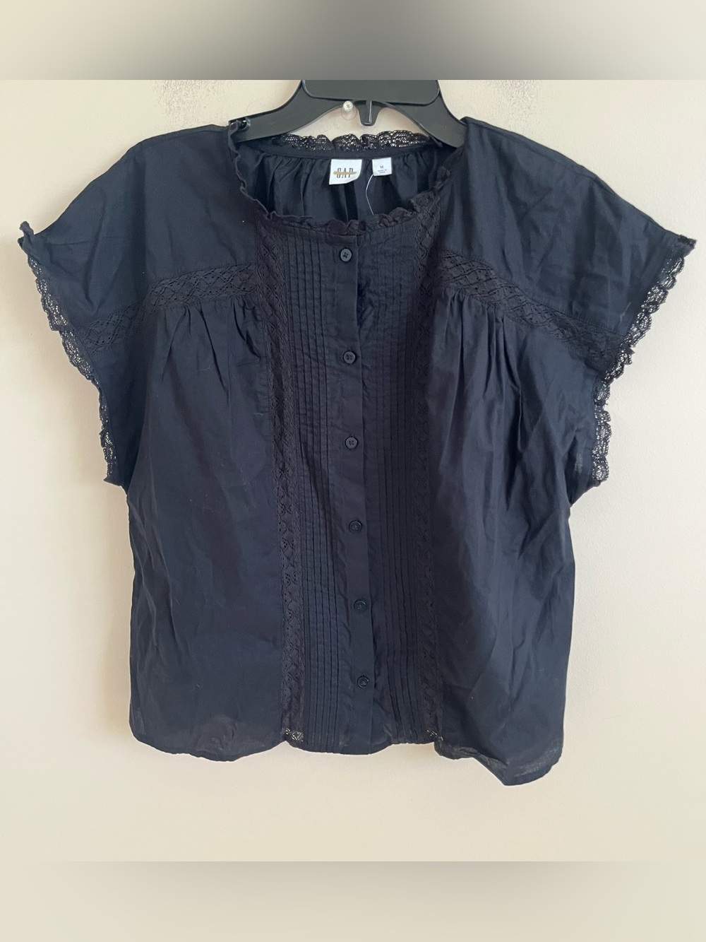 NWT-GAP Black Cotton Top, Medium